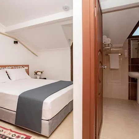 Ada בית אירוח *