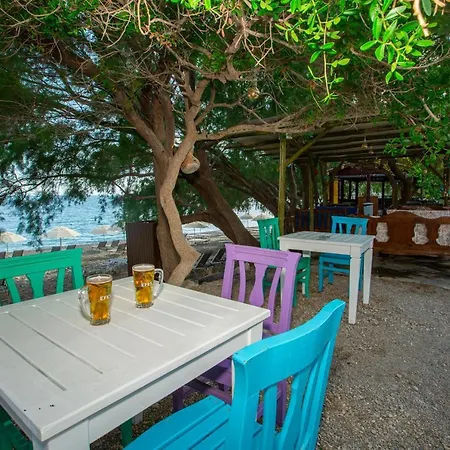 Ada בית אירוח *